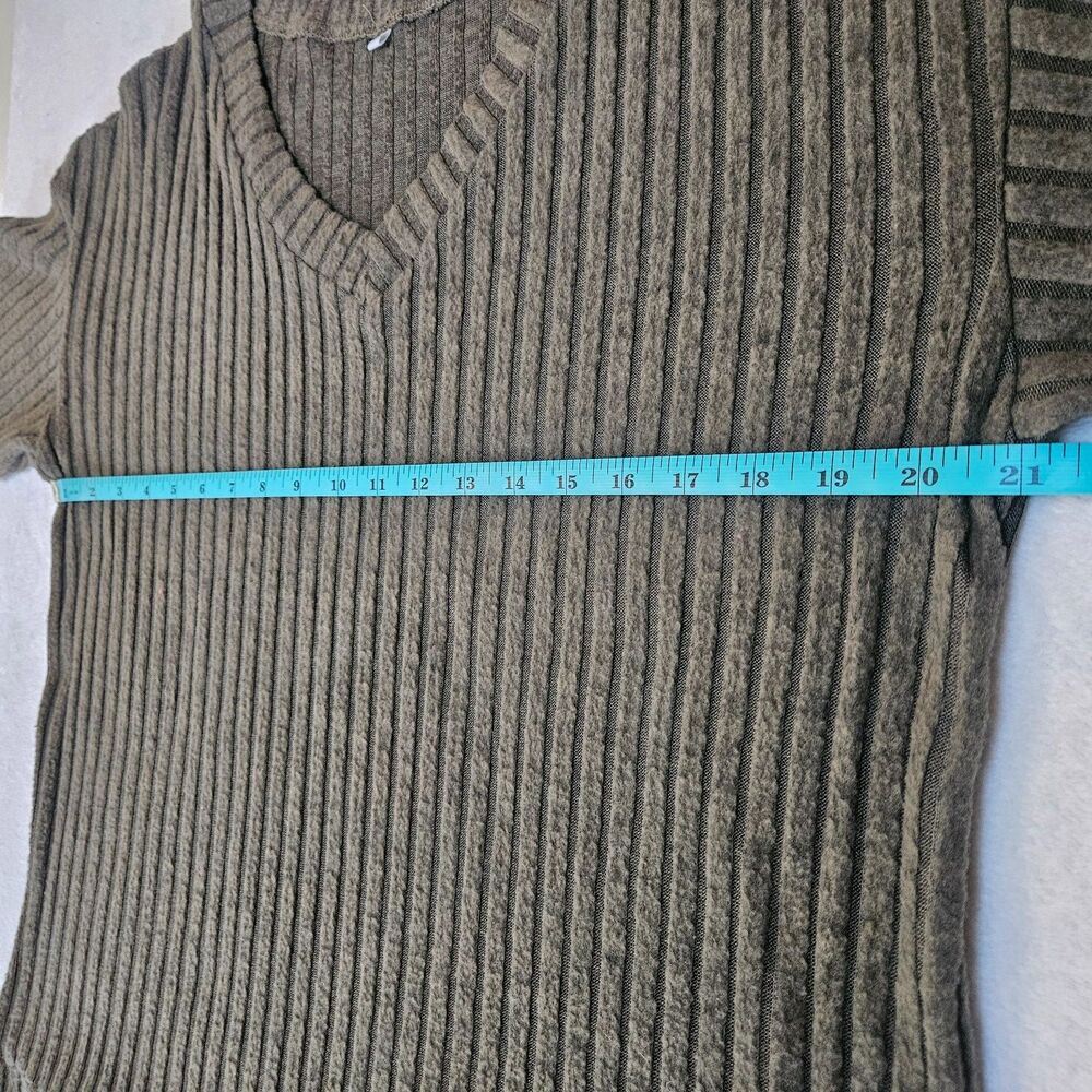 Unbranded Women's Size M Top Tunic Olive Green Long Sleeve V-Neck Ribbed Capsule - Picture 5 of 10